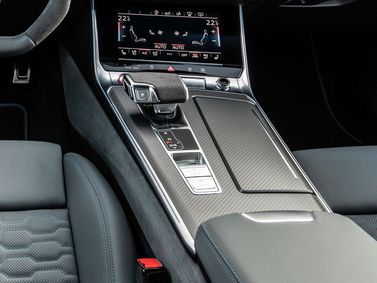 Audi RS 7 II (4K), Лифтбэк — центральная консоль