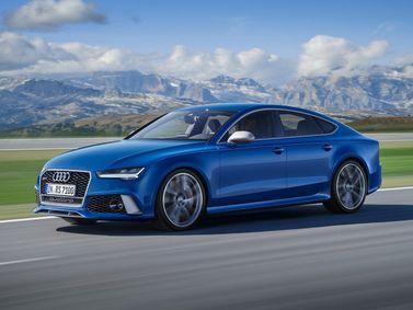 Audi RS 7 I (4G) فيس ليفت، ليفتباك Sportback — منظر أمامي أيمن