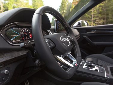 Audi SQ5 II (FY), Внедорожник 5 дв. — место водителя