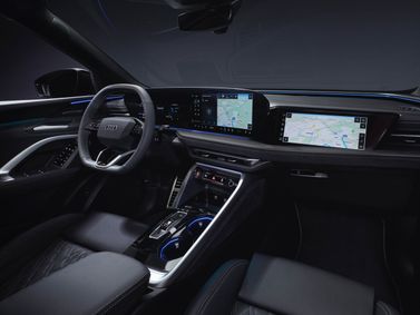 Audi SQ5 ثالثاً، دفع رباعي 5 أبواب — لوحة القيادة