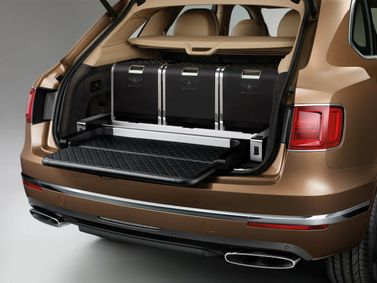 Bentley Bentayga I, Внедорожник 5 дв. — багажное отделение