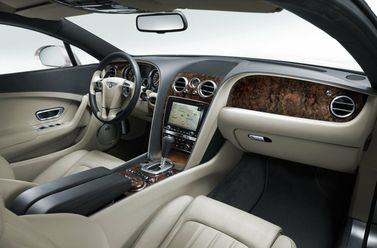 Bentley Continental GT ثانياً، كوبيه — لوحة القيادة