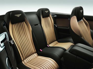 Bentley Continental GT فيس ليفت الثاني، قابلة للتحويل — المقاعد الخلفية