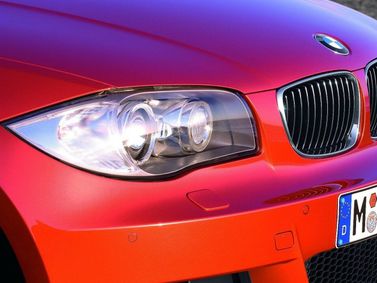 BMW 1 Series I (E81/E82/E87/E88) عملية فيس ليفت، كوبيه — المصباح الأمامي