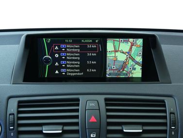 BMW 1 Series I (E81/E82/E87/E88) عملية فيس ليفت، هاتشباك 5 أبواب — شاشة نظام المعلومات والترفيه