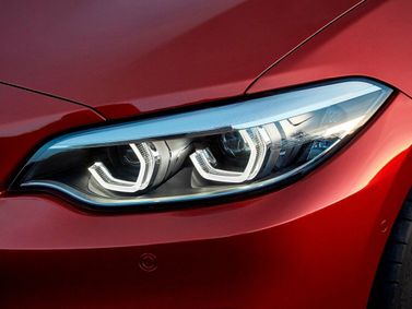 BMW 2 Series عملية فيس ليفت F22، كوبيه — المصباح الأمامي