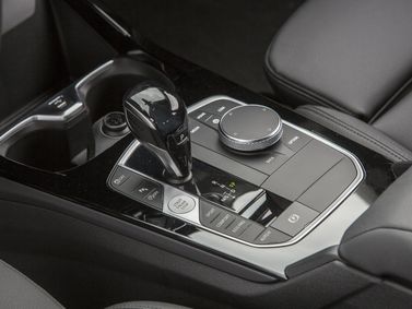 BMW 2 Series F44، سيدان Gran Coupe — محدد ناقل الحركة