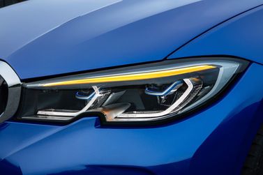 BMW 3 Series سابعاً (G2x)، سيدان — المصباح الأمامي