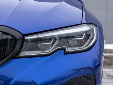 BMW 3 Series سابعاً (G2x)، سيدان — المصباح الأمامي
