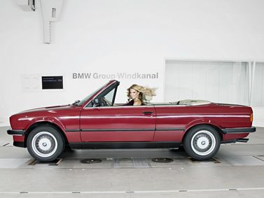 BMW 3 Series II (E30)، قابلة للتحويل — منظر من الجانب الأيسر