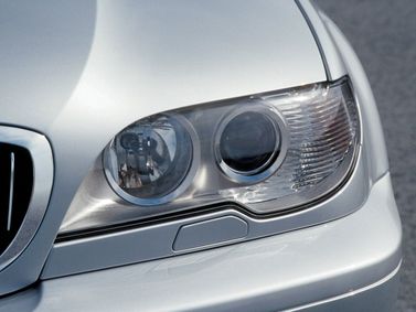 BMW 3 Series عملية فيس ليفت IV (E46)، قابلة للتحويل — المصباح الأمامي
