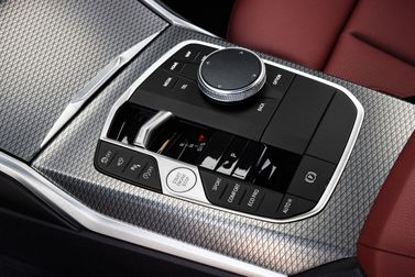 BMW 3 Series عملية فيس ليفت VII (G2x)، سيدان — محدد ناقل الحركة