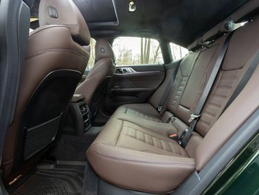 BMW 4 Series ز 22، ز 23، ز 26، ليفتباك Gran Coupe — المقاعد الخلفية