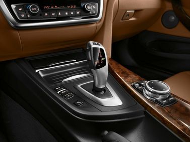 BMW 4 Series ف32/ف33/ف36، كوبيه — محدد ناقل الحركة
