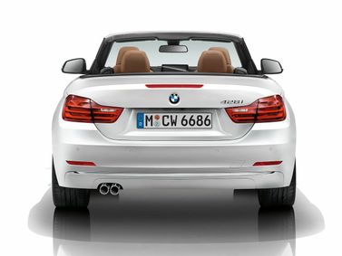 BMW 4 Series ف32/ف33/ف36، قابلة للتحويل — منظر خلفي