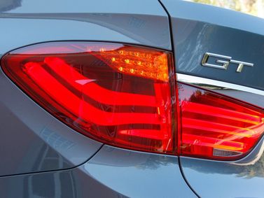BMW 5 Series السادس (ف10/ف11/ف07)، ليفتباك Gran Turismo — المصباح الخلفي