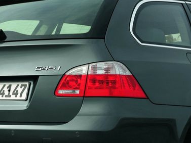 BMW 5 Series V (E60/E61)، واجون 5 أبواب — الجزء الخلفي من السيارة عن قرب