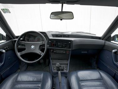 BMW 6 Series I (E24)، كوبيه — لوحة القيادة