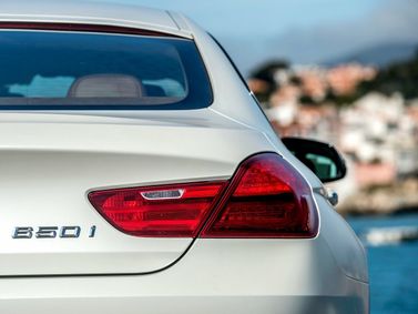 BMW 6 Series III (F06/F13/F12/ F06/F13/F12) عملية فيس ليفت، سيدان Gran Coupe — الجزء الخلفي من السيارة عن قرب
