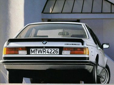 BMW 6 Series I (E24)، كوبيه — منظر خلفي أيمن