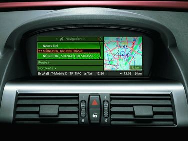BMW 6 Series II (E63/E64)، كوبيه — شاشة نظام المعلومات والترفيه