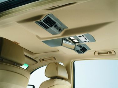 BMW 7 Series IV (E65/E66)، سيدان Long — تفصيل داخلي