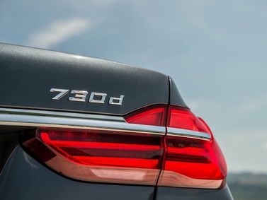BMW 7 Series السادس (G11/G12)، سيدان — الجزء الخلفي من السيارة عن قرب