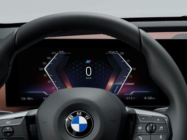 BMW iX I (I20) فيس ليفت، دفع رباعي 5 أبواب — لوحة العدادات