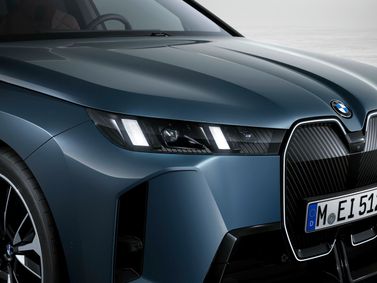 BMW iX I (I20) فيس ليفت، دفع رباعي 5 أبواب — المصباح الأمامي