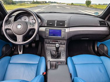 BMW M3 III (E46)، قابلة للتحويل — لوحة القيادة