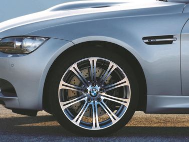 BMW M3 IV (E90)، سيدان — جنط العجلة