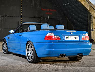 BMW M3 III (E46)، قابلة للتحويل — منظر خلفي أيسر