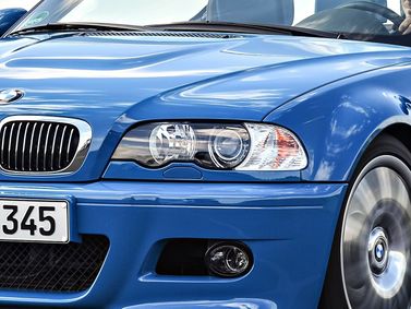 BMW M3 III (E46)، قابلة للتحويل — منظر أمامي أيمن