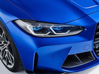 BMW M4 G82/G83، قابلة للتحويل — المصباح الأمامي