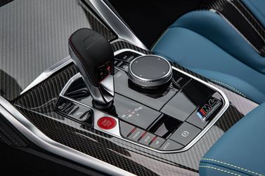 BMW M4 G82/G83، كوبيه — محدد ناقل الحركة
