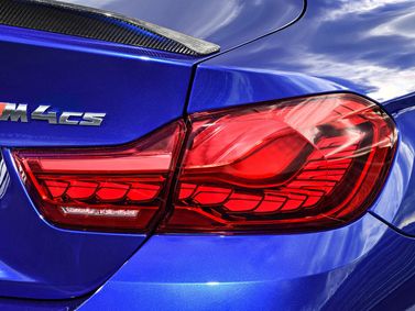 BMW M4 عملية فيس ليفت F82/F83، كوبيه — المصباح الخلفي