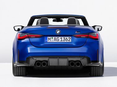 BMW M4 G82/G83، قابلة للتحويل — منظر خلفي