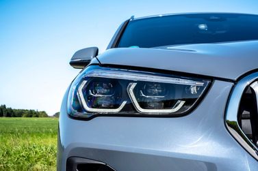 BMW X1 II (F48) فيس ليفت II (F48)، دفع رباعي 5 أبواب — المصباح الأمامي