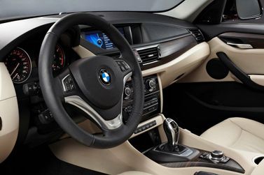 BMW X1 I (E84) فيس ليفت، دفع رباعي 5 أبواب — منطقة السائق