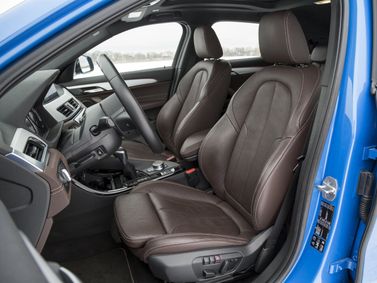 BMW X2 I (F39), Внедорожник 5 дв. — место водителя