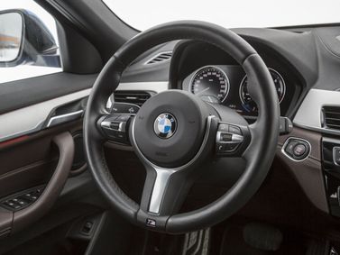 BMW X2 I (F39), Внедорожник 5 дв. — рулевое колесо