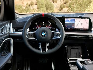 BMW X2 II (U10), Внедорожник 5 дв. — место водителя