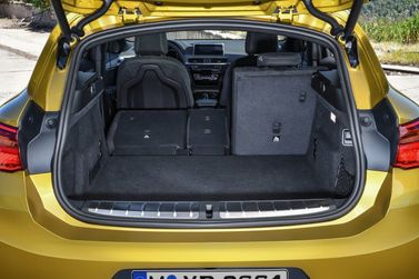 BMW X2 I (F39), Внедорожник 5 дв. — багажное отделение