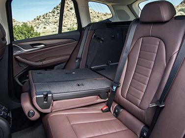 BMW X3 III (G01)، دفع رباعي 5 أبواب — المقاعد الخلفية