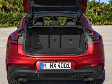 BMW X4 II (G02), Внедорожник 5 дв. — багажное отделение