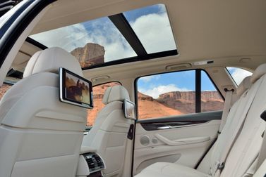BMW X5 III (F15)، دفع رباعي 5 أبواب — المقاعد الخلفية