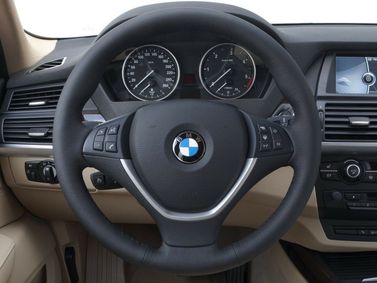 BMW X5 عملية فيس ليفت II (E70)، دفع رباعي 5 أبواب — عجلة القيادة