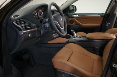 BMW X6 I (E71) فيس ليفت، دفع رباعي 5 أبواب — منطقة السائق