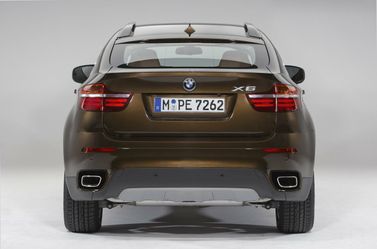 BMW X6 I (E71) فيس ليفت، دفع رباعي 5 أبواب — منظر خلفي