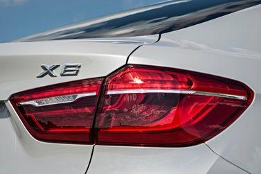 BMW X6 II (F16)، دفع رباعي 5 أبواب — المصباح الخلفي